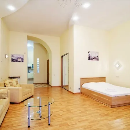 Apartament On Centr Apartment